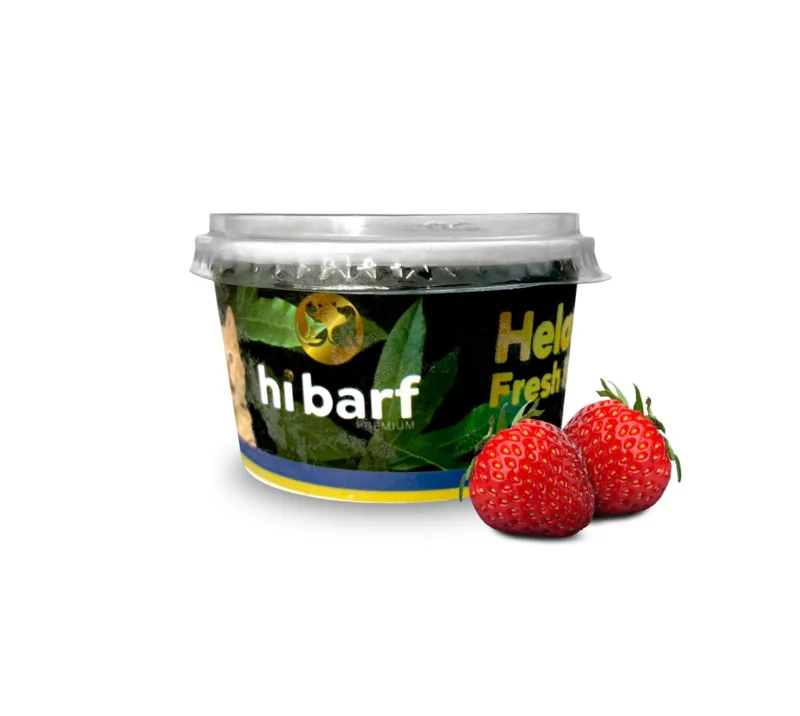 Helado de caldo de hueso con fresa